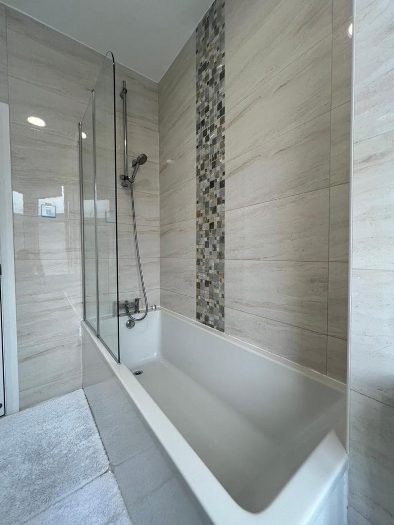 Zenobia London Luxury Apartments 핀칠리 외부 사진