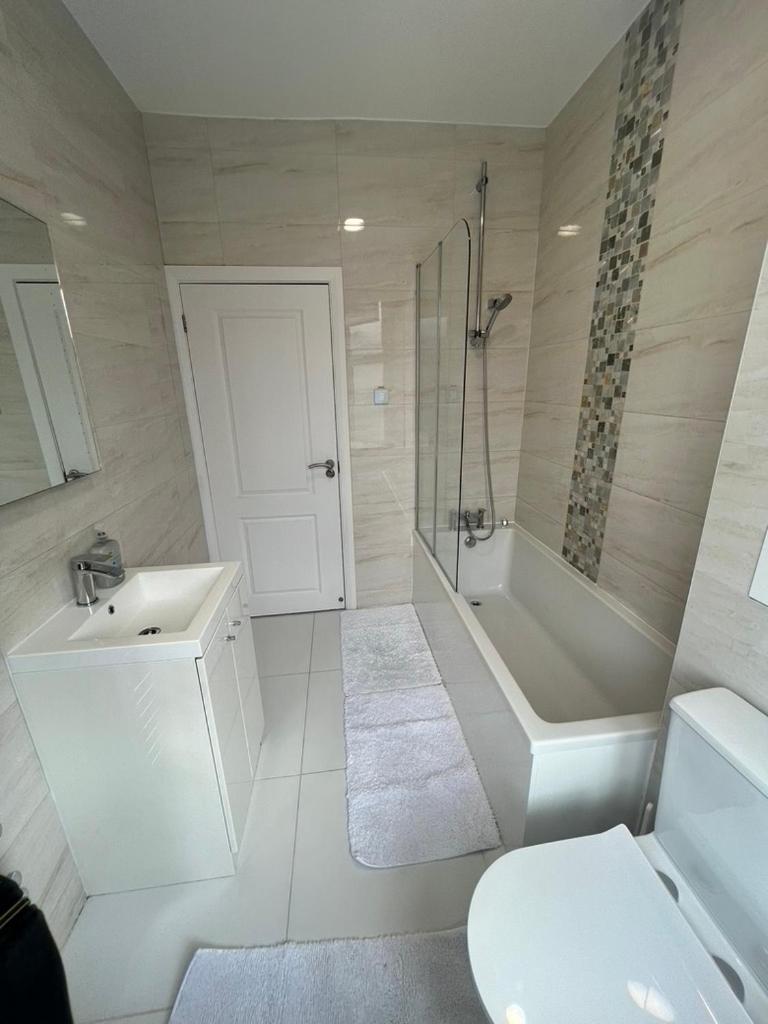 Zenobia London Luxury Apartments 핀칠리 외부 사진
