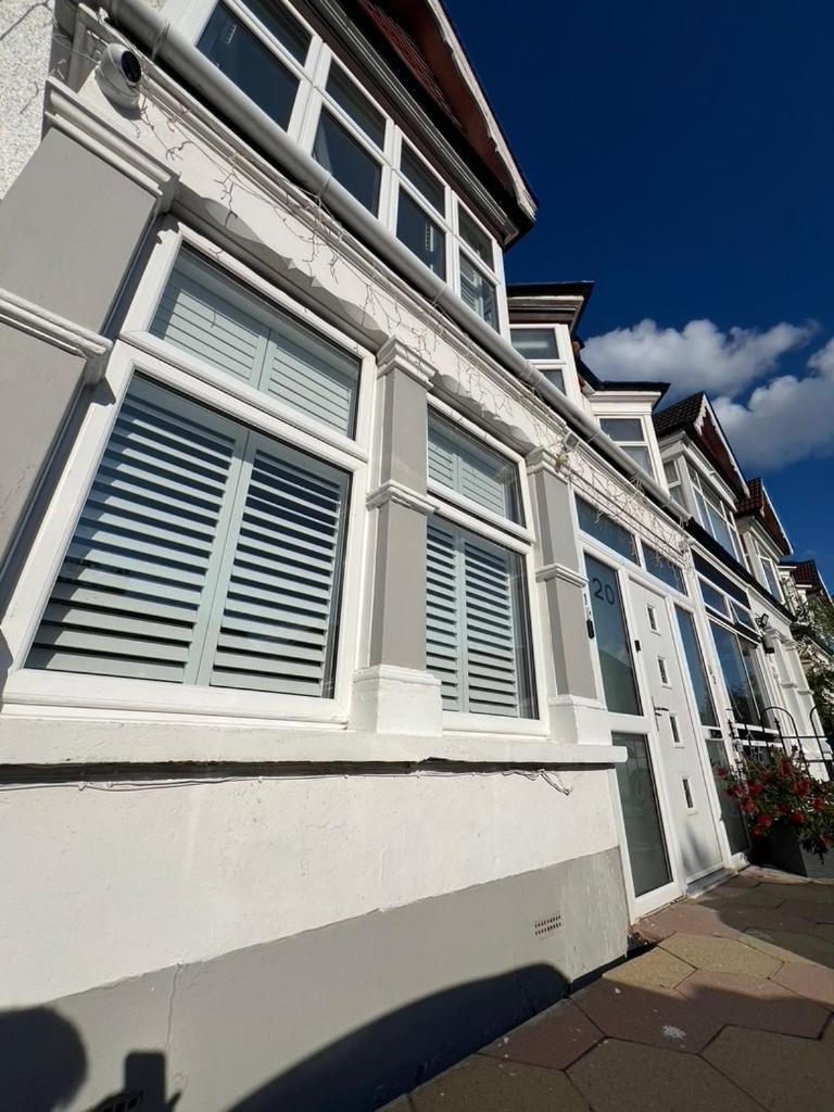 Zenobia London Luxury Apartments 핀칠리 외부 사진