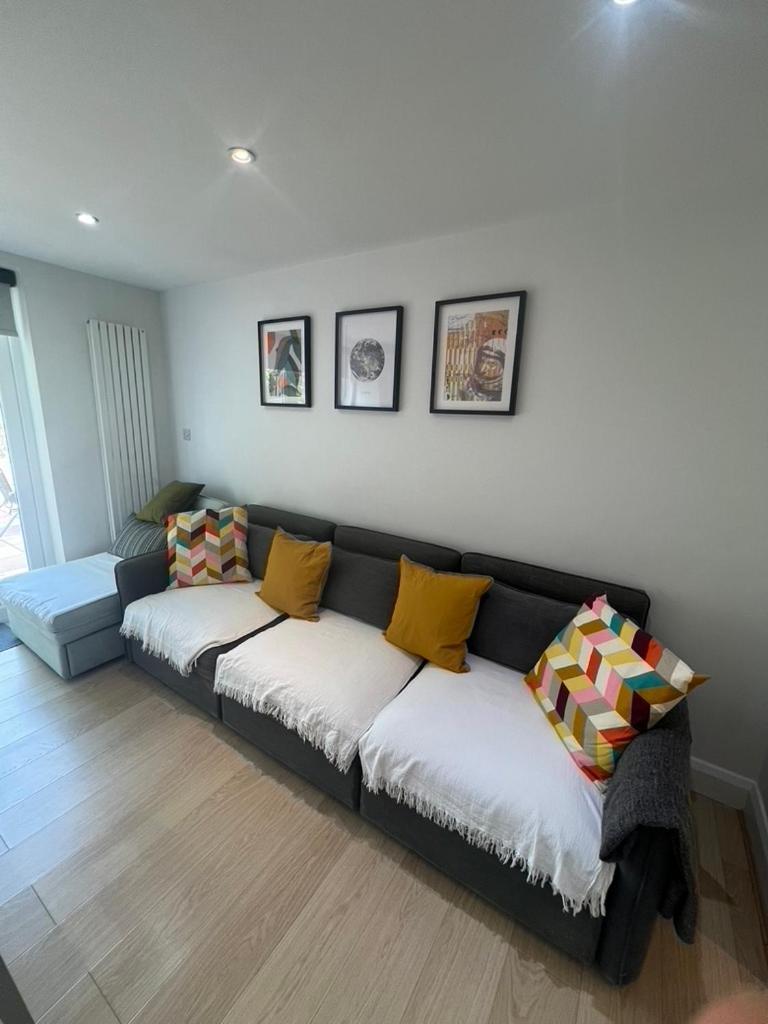Zenobia London Luxury Apartments 핀칠리 외부 사진